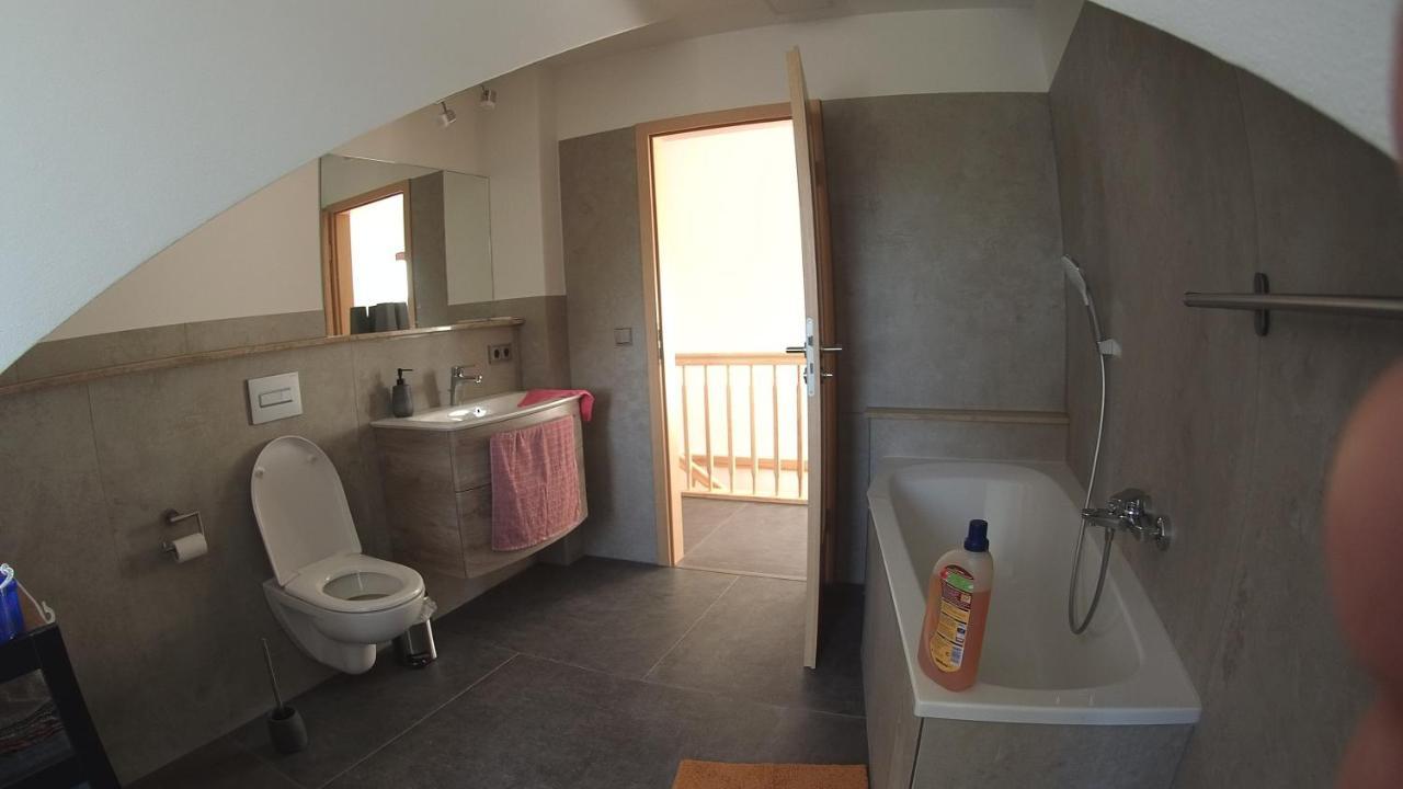 Ferienwohnung Fernblick Saalfeld Saale Bagian luar foto